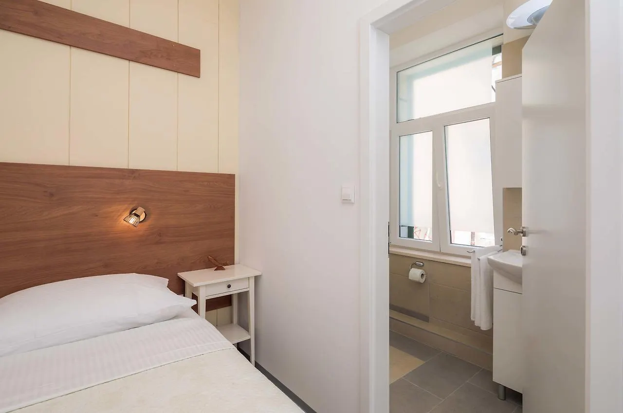 Plr-Royal Luxury Apartment Split 0*,
